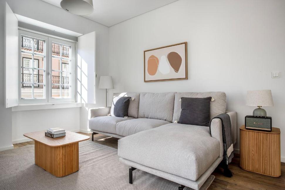 Private Bedrooms In The Heart Of Lisboa Extérieur photo